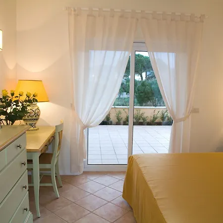 Dei Margi Aparthotel 4*
