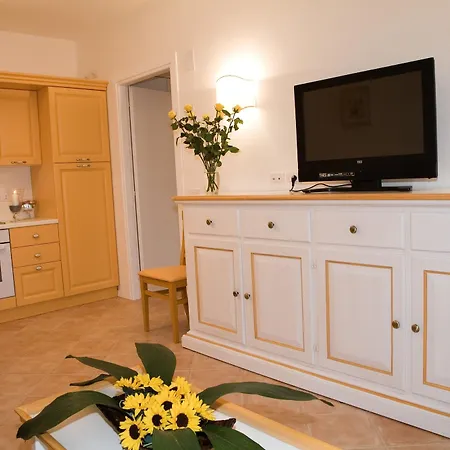Dei Margi Aparthotel Torre Faro