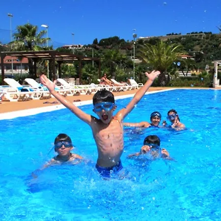 Dei Margi Hotel apartamentowy Torre di Faro