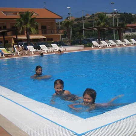 Dei Margi 4* Торре-Фаро